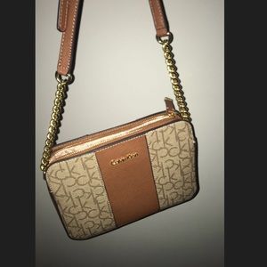 Calvin Klein crossbody/side bag